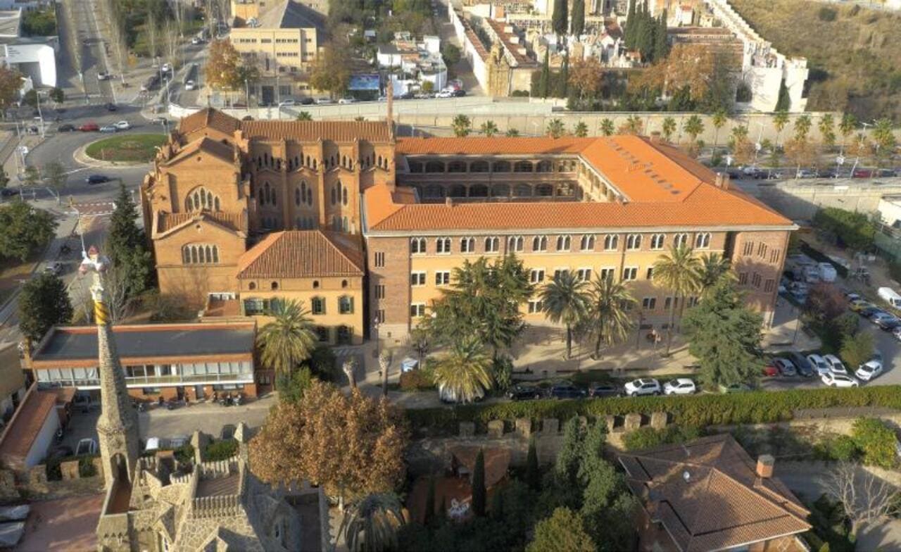 grado de periodismo en Universitat Abat Oliba